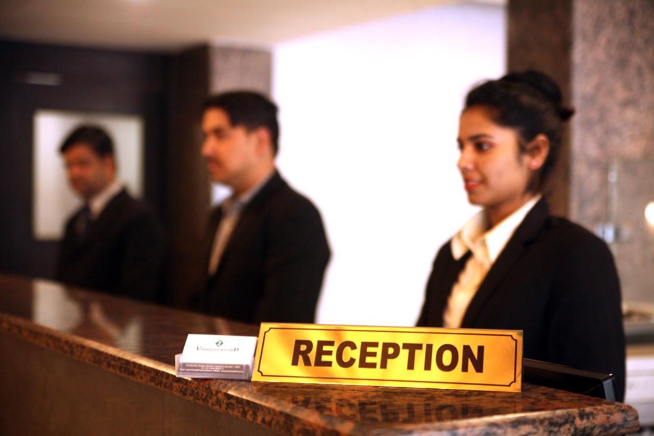 Capital O 7331 Hotel Downtown New Delhi Exterior foto