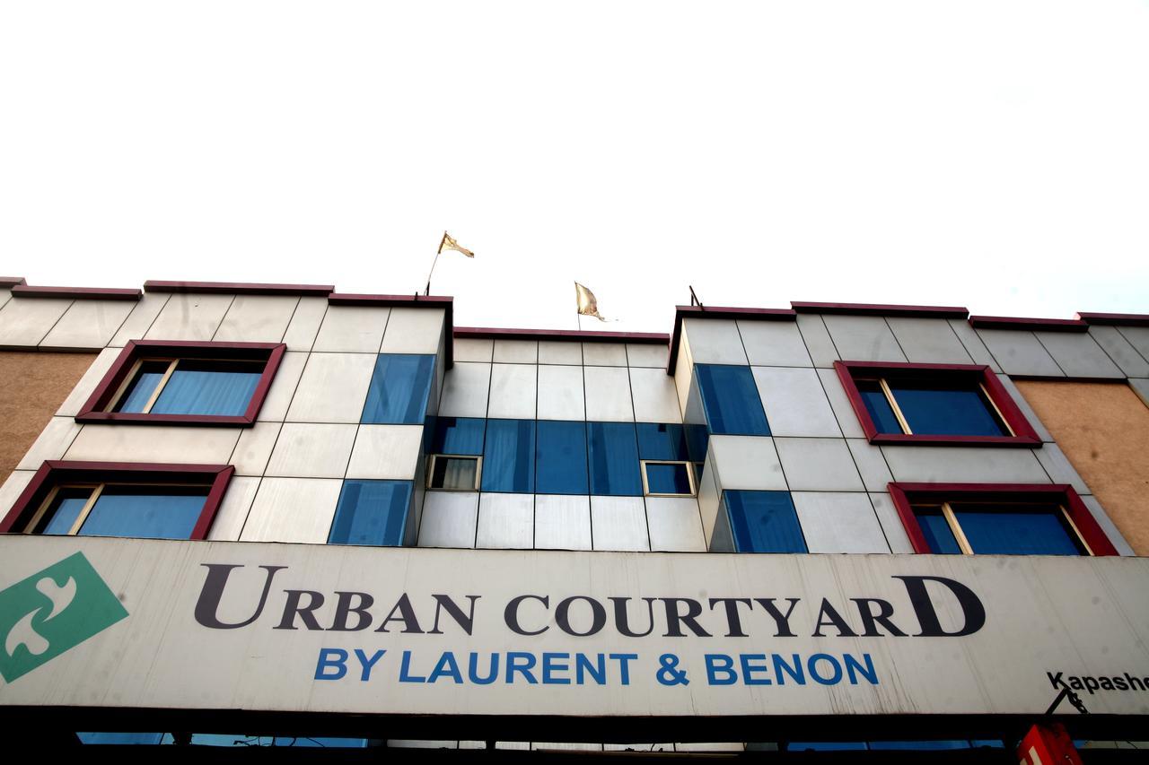 Capital O 7331 Hotel Downtown New Delhi Exterior foto
