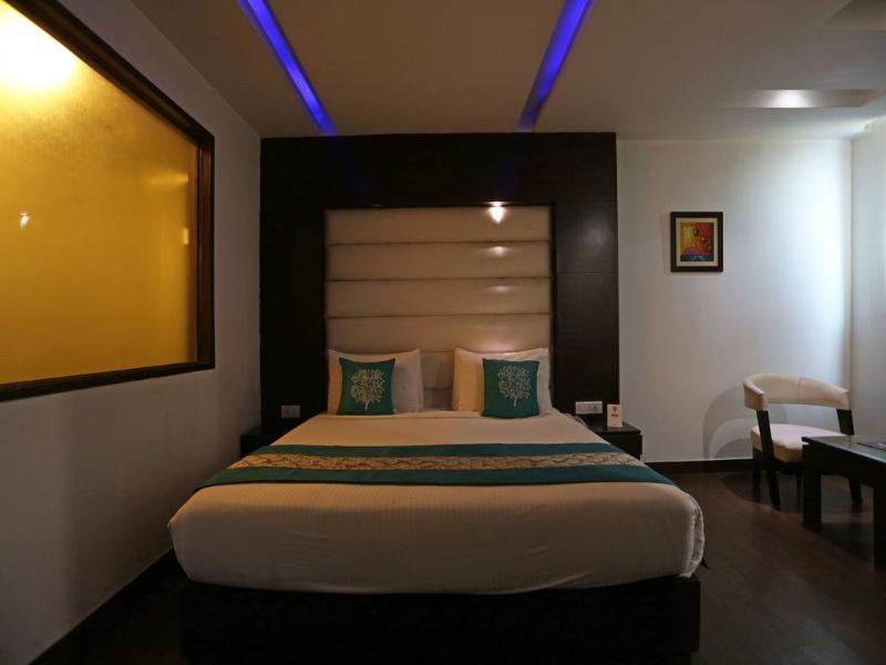 Capital O 7331 Hotel Downtown New Delhi Exterior foto