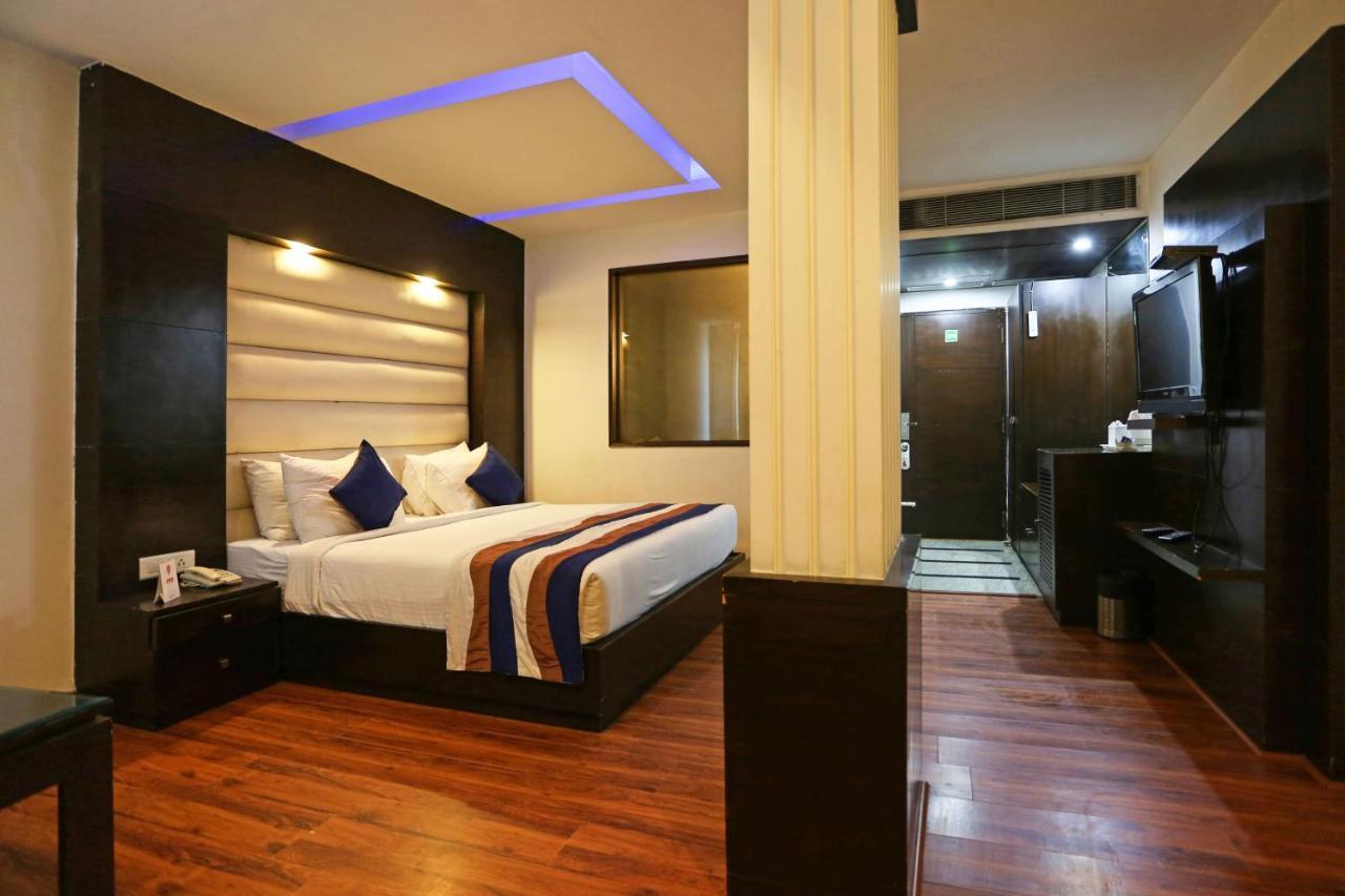 Capital O 7331 Hotel Downtown New Delhi Exterior foto